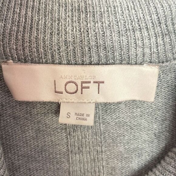 Loft grey cowl neck tunic sweater size small - Picture 3 of 10